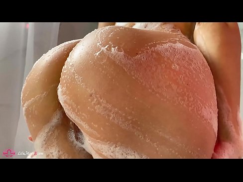 ❤️ Bà thủ dâm âm hộ với máy rung đến cực khoái mãnh liệt trong vòi hoa sen ️❌ Sluts tại chúng tôi ❌
