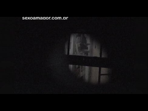 ❤️ Blondie được bí mật quay video bởi một voyeur hàng xóm ẩn sau những viên gạch rỗng ️❌ Sluts tại chúng tôi ❌